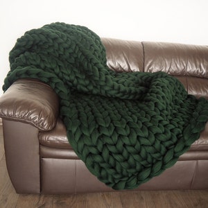 Chunky Blanket, 100% Merino Wool Blanket, Giant Blanket, Arm Knit Blanket, Chunky Knitted Blanket, Heavy 100 Wool Blanket Throw Hunter green