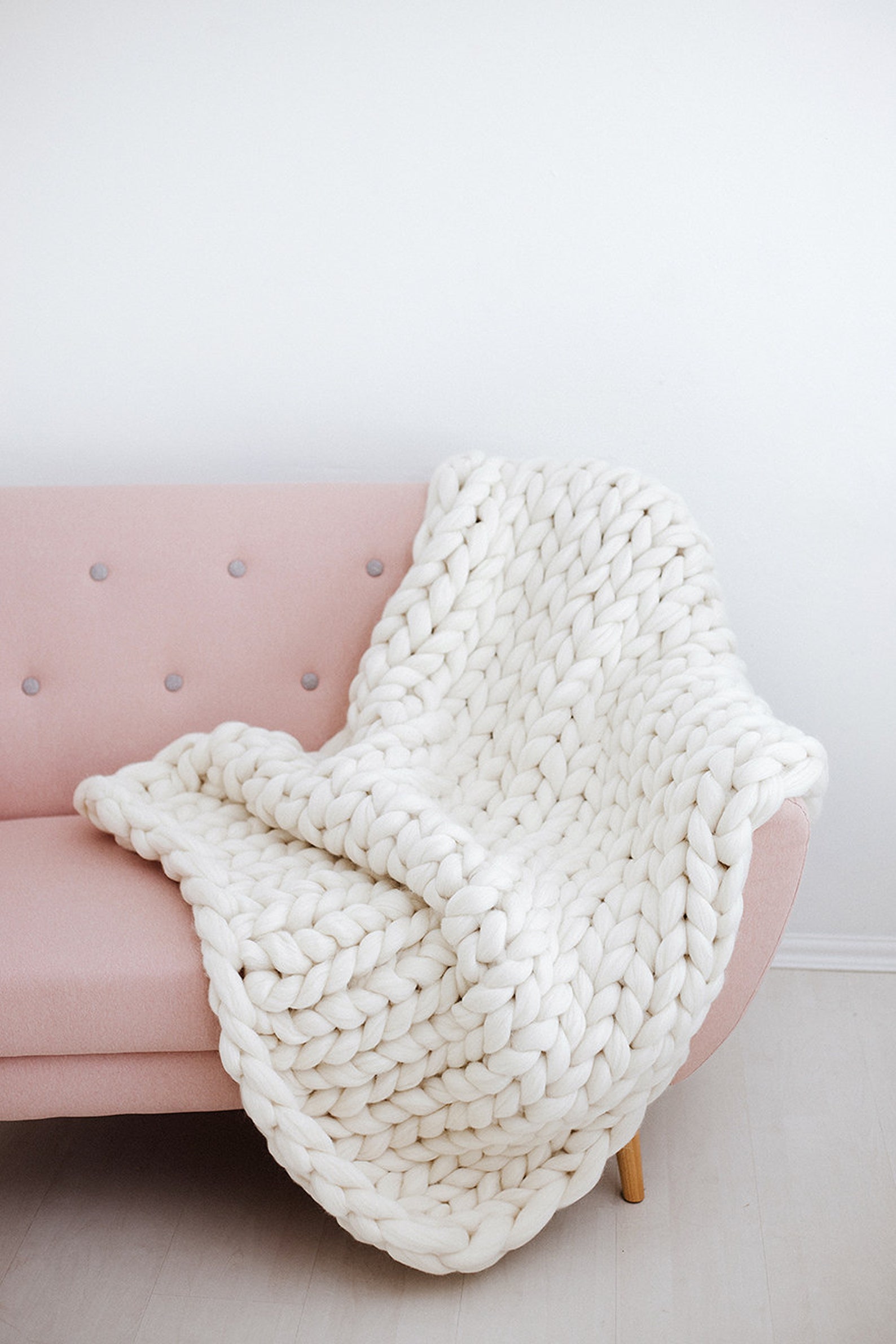 Chunky knit blanket Giant knit blanket Weighted blanket | Etsy