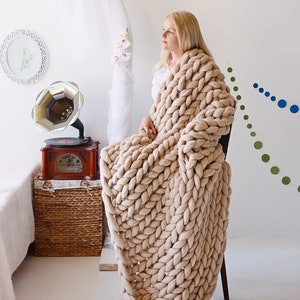 Giant Blanket, 100% Merino Wool Blanket, Chunky Knit Blanket, Knitted Blanket, Arm Knit Blanket, Warm 7th Anniversary, Christmas Gift Wife Beige