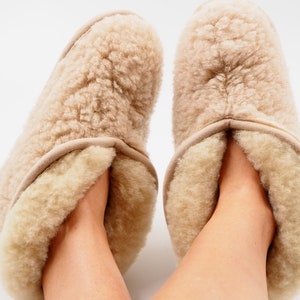 Wollen pantoffels laarzen dames, zachte huisschoenen voor dames, lichtgewicht schapenvacht laarsjes, vilten antislipzool, warm cadeau voor vrouw, haar