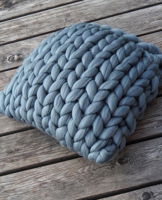 Chunky Yarn Pillow, Chunky Knit Pillow, Knitted Decorative Pillow, Organic Knit Pillow, Knitted Pillow, Wool Knit Pillow, Home Decor