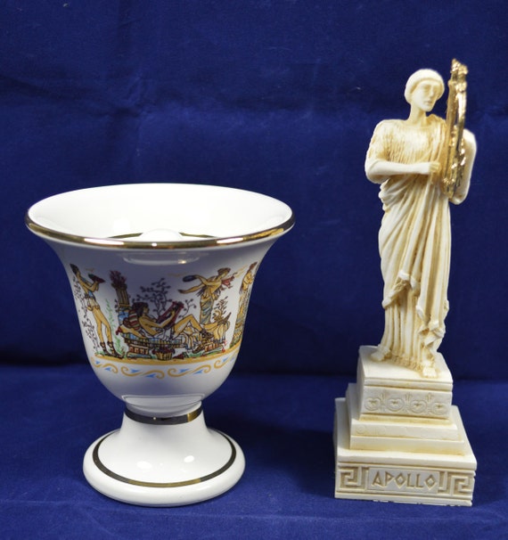 Pythagorean cup of Justice Tantalus Pythagoras Cup Apollo at Delphi