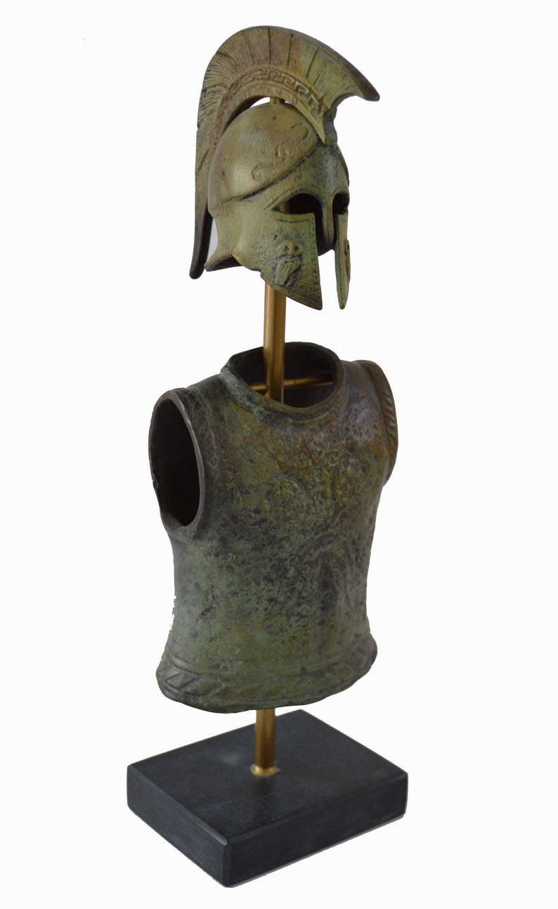 Bronze antique armure grecque ensemble casque et cuirasse Bronze antique armure grecque ensemble casque et cuirasse