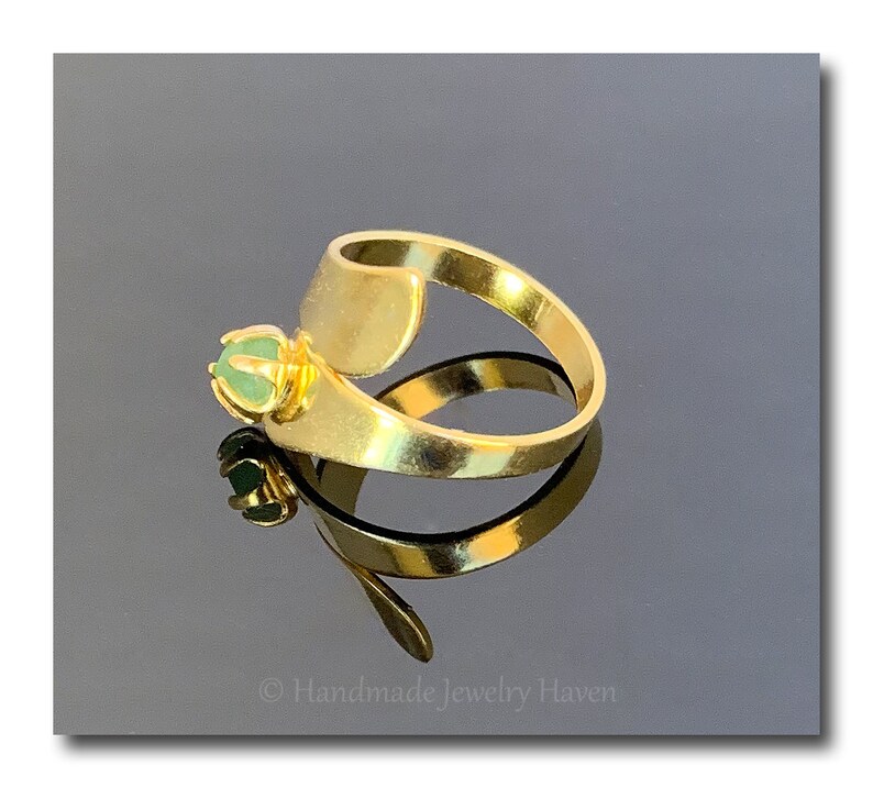 Green Seaglass Ring, Green Seaglass Jewelry, Sea Glass Ring, Green Sea Glass Ring, Seaglass Ring, Gold Seaglass Ring, Boho Ring, Sea Glass image 4