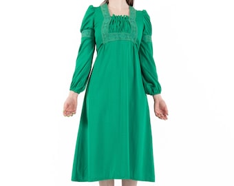 Vintage Regency Emerald Green Empire Dress