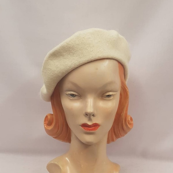 Cream 100% Pure New Wool Timeless Classic 1930's 1940's Vintage style Beret