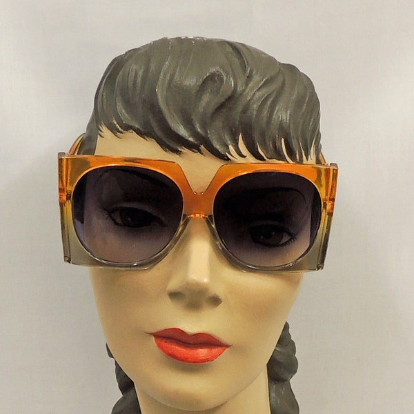 Kim Two-tone  Oversized  Sunglasses  Retro 1970's 1980s style  UV400