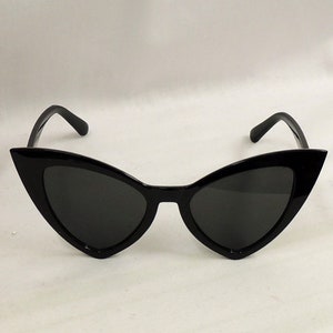 Black Large Cats eye Sunglasses  1950's style  UV400