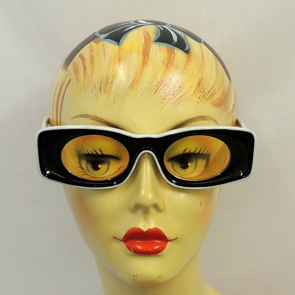 Lunettes de soleil noires et blanches Space Age style années 1960 UV400