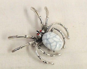 Vintage style Novelty Spider Brooch with antique white bead body