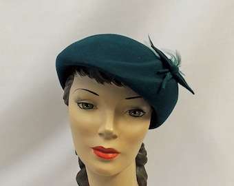 Dark Teal Green  Vintage style 1940’s 1950’s inspired  Percher  Hat with Feather trim