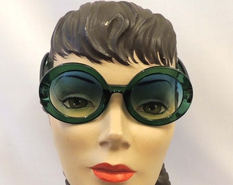 Bianca Clear Green Large  Round Sunglasses  1960s 1970s style  UV400