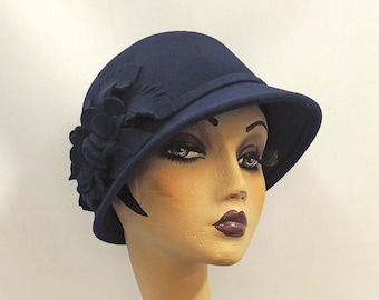 Navy Blue  Vintage style 1920’s 30’s Short Brim Wool  Felt Cloche Hat