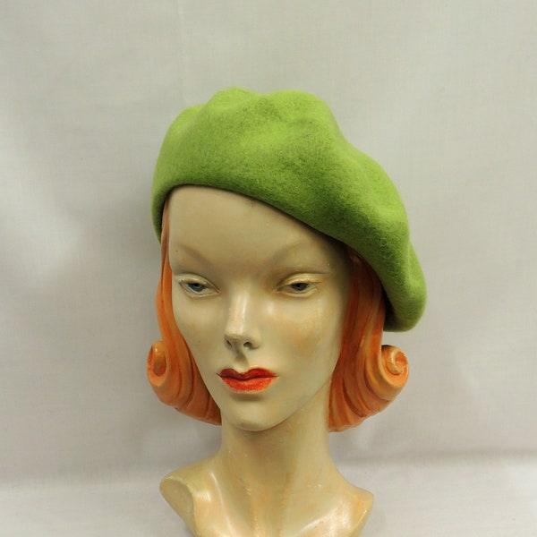 Deco Green  100% Pure New Wool Timeless Classic 1930's 1940's Vintage style Beret