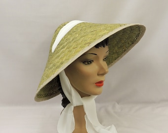 Vintage style 1940s 50s Tiki Sun Coolie Hat with Ivory  Chiffon Tie scarf