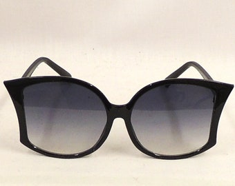 Angel Black Oversized  Sunglasses  Retro 1970's 1980s style  UV400