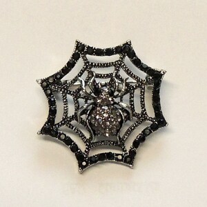 Black Rhinestone Vintage style Spiderweb Novelty Brooch