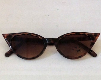 Cindy Faux Tortoiseshell Cats eye  Sunglasses  1950s style  UV400