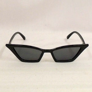 Clarabella Black slim  Cats eye Sunglasses  1950's 60s style  UV400