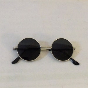 Marie Silver Round Metal Frame Sunglasses  1930s 1940s style  UV400