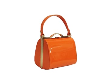 Bolso de mano Audrey Orange estilo vintage años 40-50, con asa superior, diseño patentado y estructura de caja.