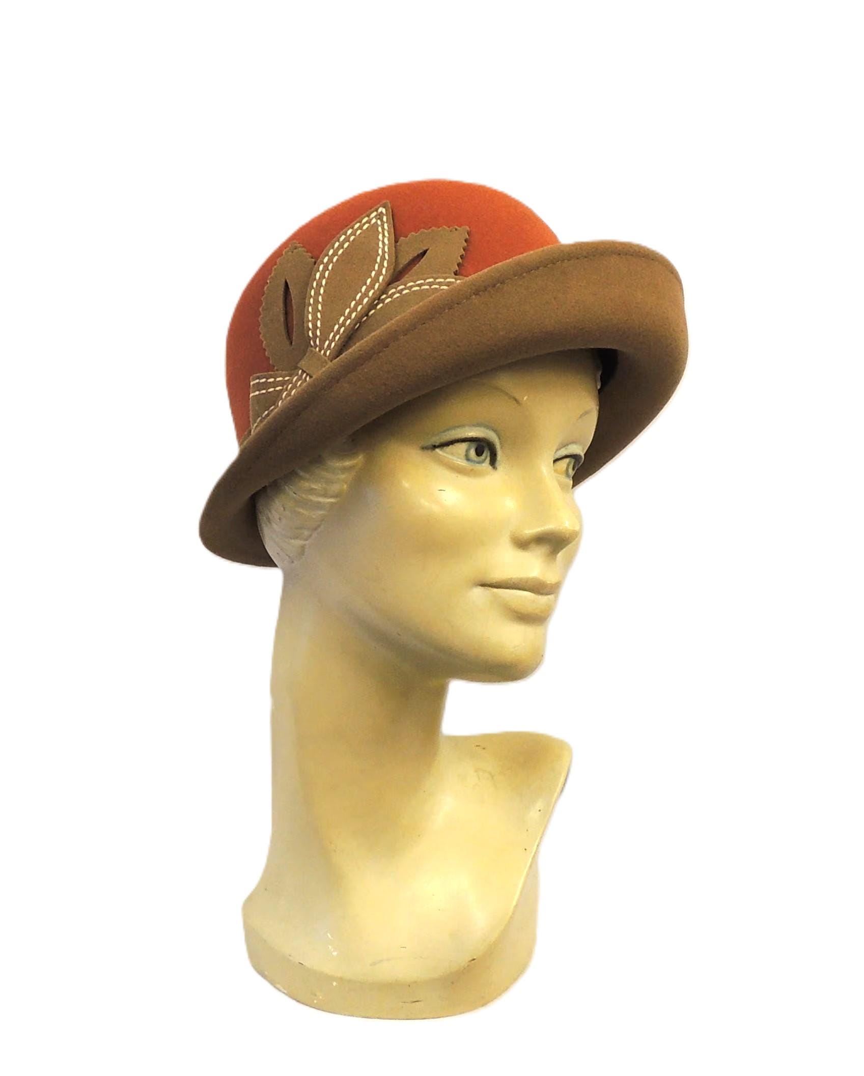 Light Brown & Rust Vintage Style 1920