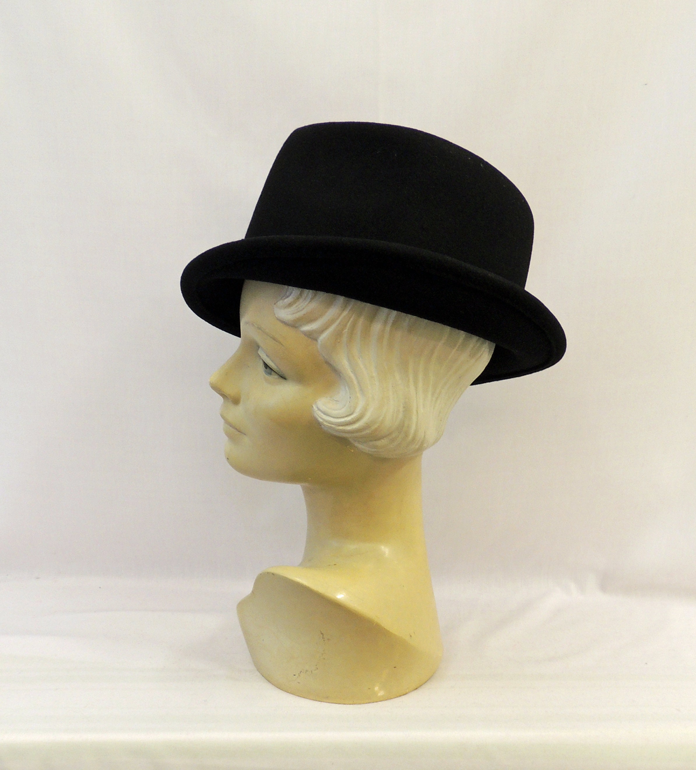 Black Vintage Style 1930