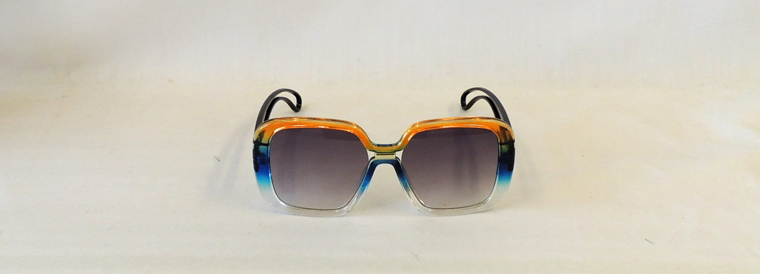 Givenchy Multicolor GV7106/S Oversized Square Sunglasses Givenchy - GV Day square sunglasses Givenchy main image 4