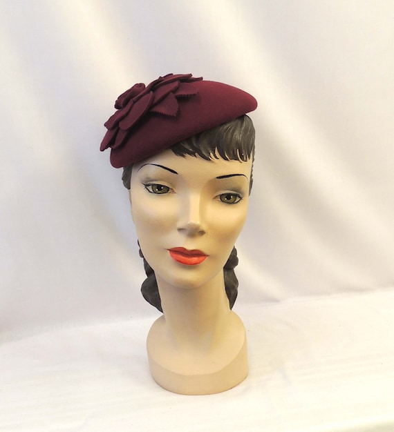 Burgundy Vintage Style 1940