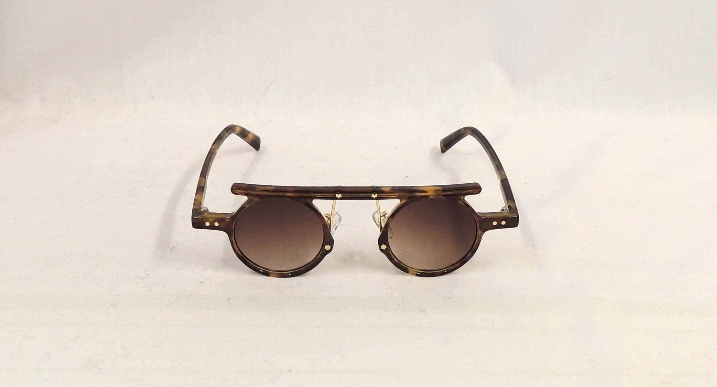 Vintage Faux Tortoise Round Sunglasses USA Tortoise Narrow Retro-Vintage Round Tinted Sunglasses with  main image 3