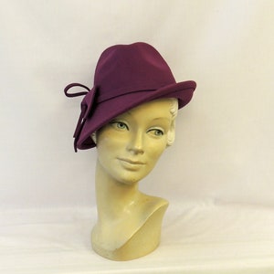 Fuchsia Berry Vintage style 1930’s 1940’s inspired 100% Wool Felt Short Brim Tilt Trilby Hat