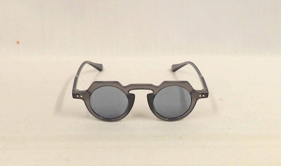 Vintage style sale sunglasses