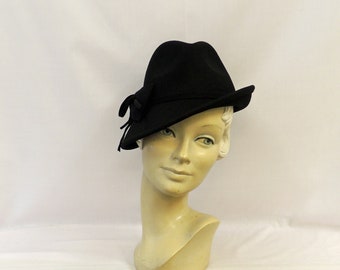 Black  Vintage style 1930’s 1940’s inspired 100% Wool Felt Short Brim Tilt Trilby Hat