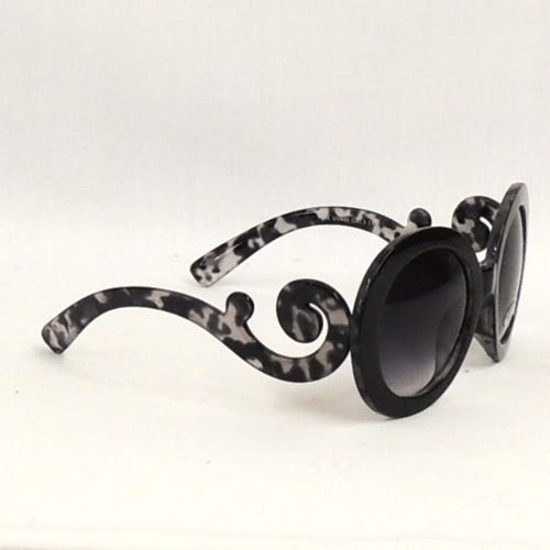 Ariana Black & Grey Tortoiseshell  Large Oval Sunglasses  Retro 1970's 1980s style  UV400