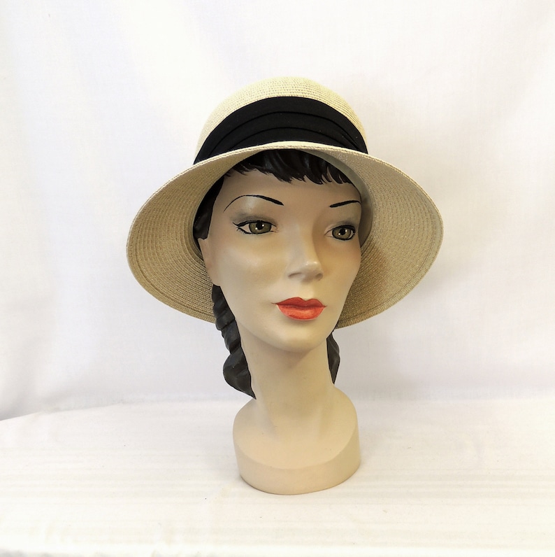 Neutral Beige Vintage Style 1930s 1940s wide brim Cloche Hat image 5