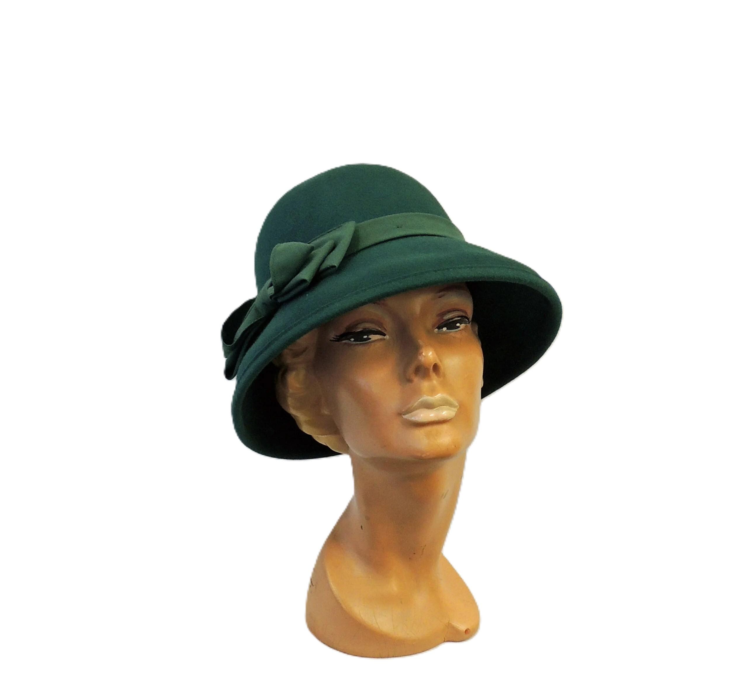 Vintage Union-Made Green Felt Cloche Hat | 1920s–1930s Cloche Green Vintage Hats for Women for sale | eBay main image 2