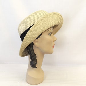 Neutral Beige Vintage Style 1930s 1940s wide brim Cloche Hat image 4