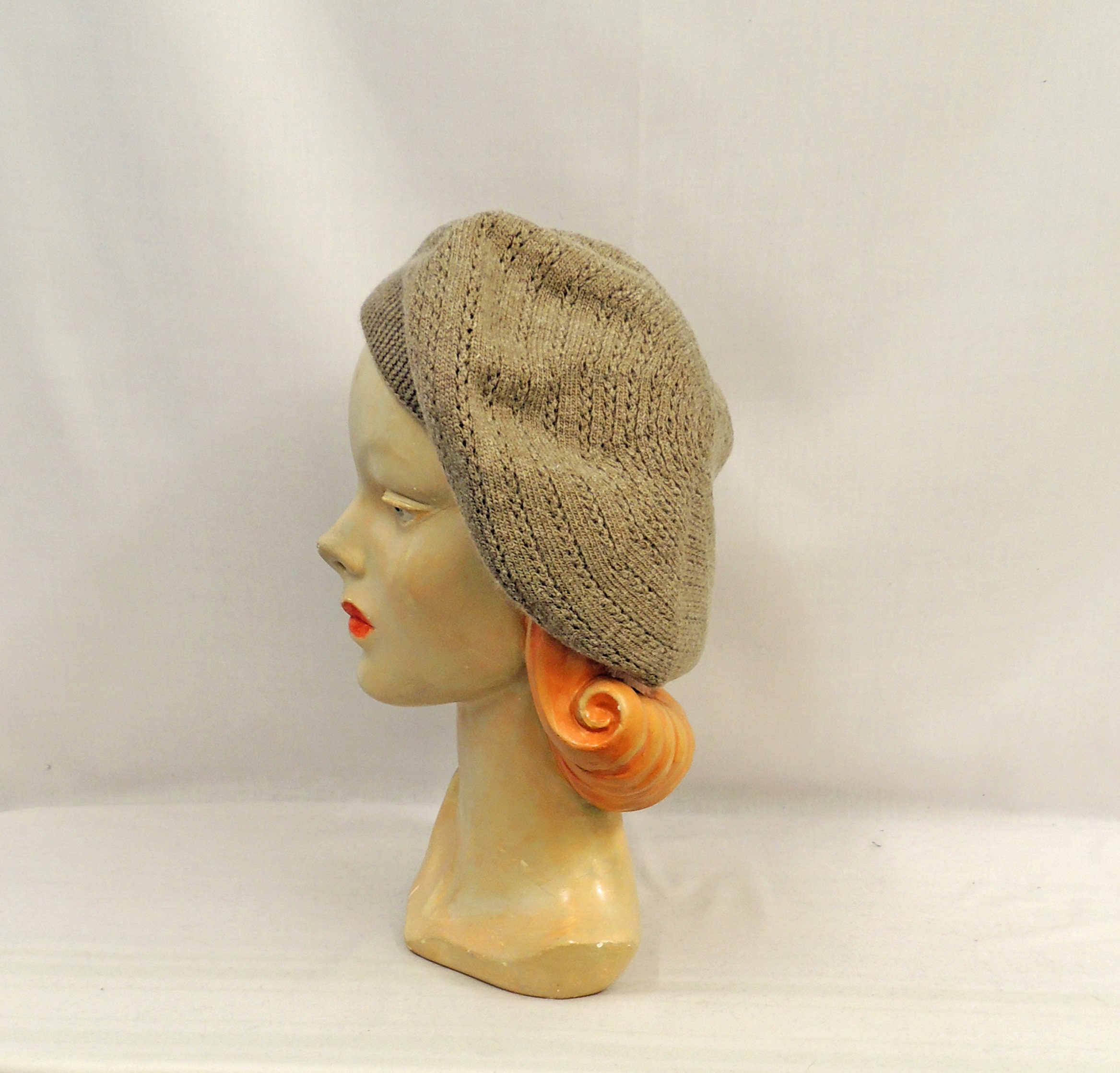 Stanley Fuzzy Knit Beret in Taupe Kuutar beret – Sari Nordlund main image 3