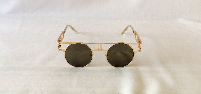 1920s Sunglasses, Glasses | 1930s Glasses, Sunglasses Gold Mirrored Art Deco 1920s 1930s style Sunglasses UV400 $14.42 AT vintagedancer.com