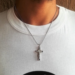 Catholic Necklace Men, Religious Jewelry For Men, Necklace With Cross, Christian Cross For Men, Cross Necklace For Boys Girls Men Women