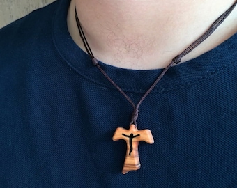 Olive Holz Tau Kreuz Halskette aus Holz Katholische Geschenk für Männer Frauen Kinder St Antonius Kreuz Anhänger Franziskaner Tau Kreuz Verstellbare Halskette