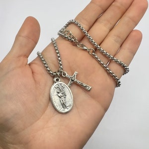 St Sebastian San Sebastian Medal Necklace, Stainless Steel Necklace, Necklace With Cross And Charm, Catholic Jewelry For Men Women Teens