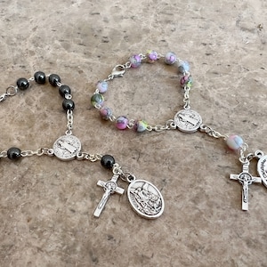 Catholic Mini Auto Car Rosary, Saint Benedict Cross With Saint Medal, Colorful Chaplet, Rosary Prayer Beads, One Decade, Small Rosary