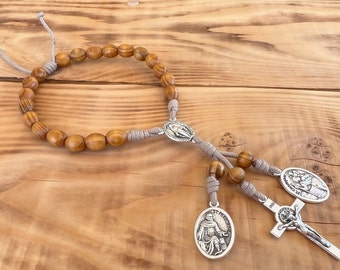 Two Decades Chaplet Bracelet, Two Decade Rosary, Wooden Rosary, Olive Wood Beads, Two Medals Bracelet, St Peregrine Christopher Travel Gift