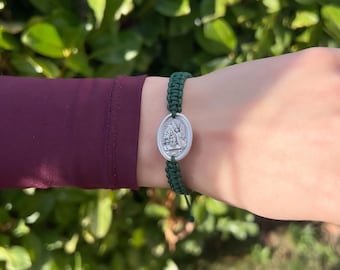 Armband med skyddsängelmedalj