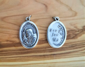 St Padre Pio Medal Pendant Bracelet or Necklace / Catholic Saint Medals / DIY Jewelry Supplies / Christian Gift / Bulk Lot Wholesales