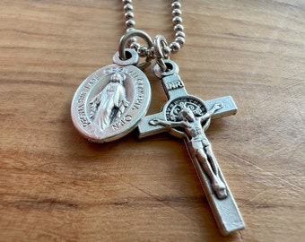 Collar Medalla Milagrosa Con Colgante Cruz De San Benito