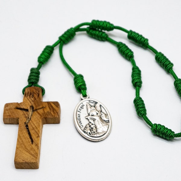 Bracelet chapelet noué bois croix en bois pendentif chapelet Saint médaille breloque Saint Michel soldats patron policier Jeanne d'Arc Rocco