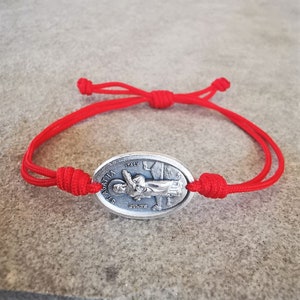 St Agatha Médaille Bracelet Saint Patron des Infirmières et du Cancer du Sein Cordon Réglable Catholique Charm Bracelet Espoir Protection Bijoux Cadeau