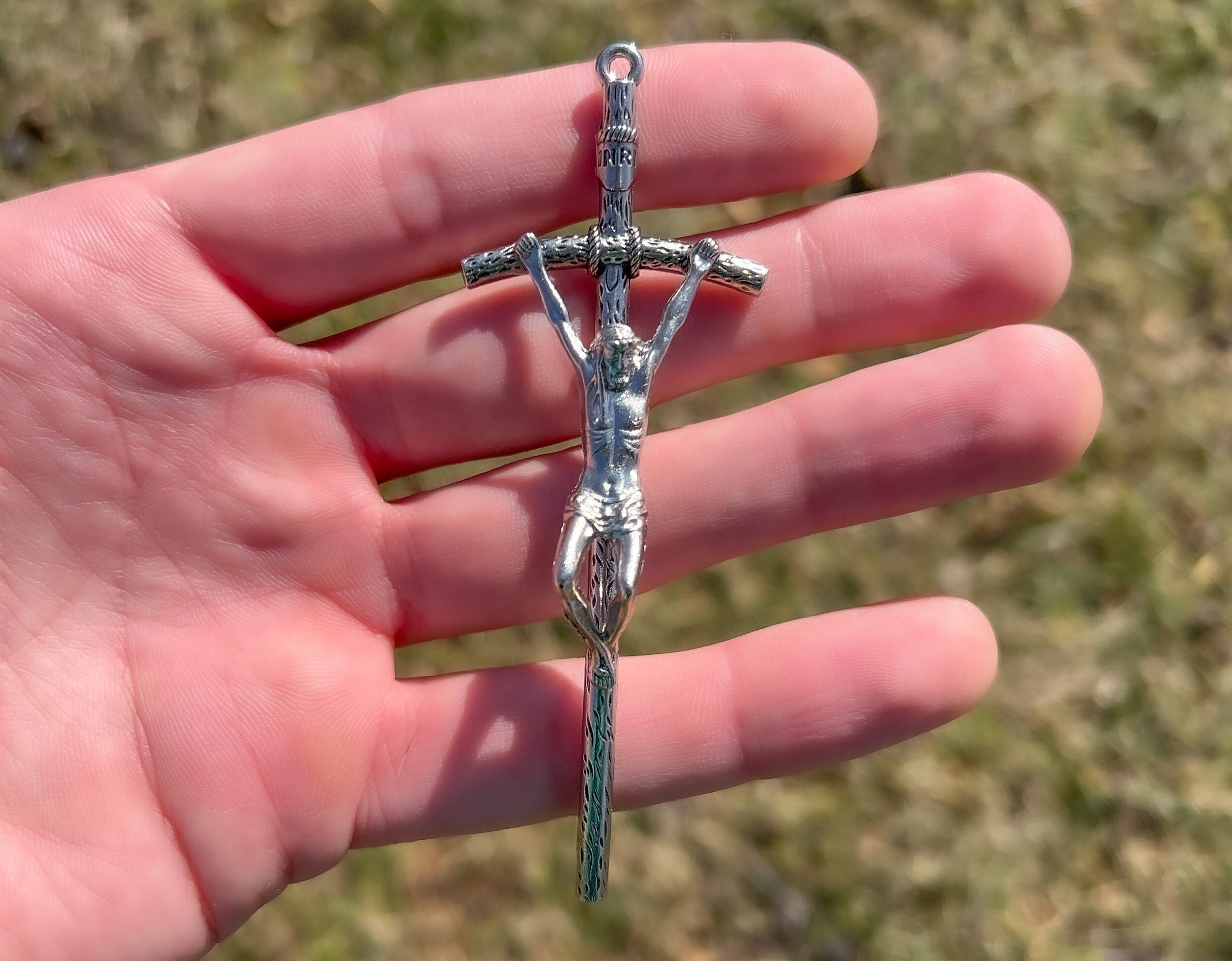 John paul ii crucifix necklace deals